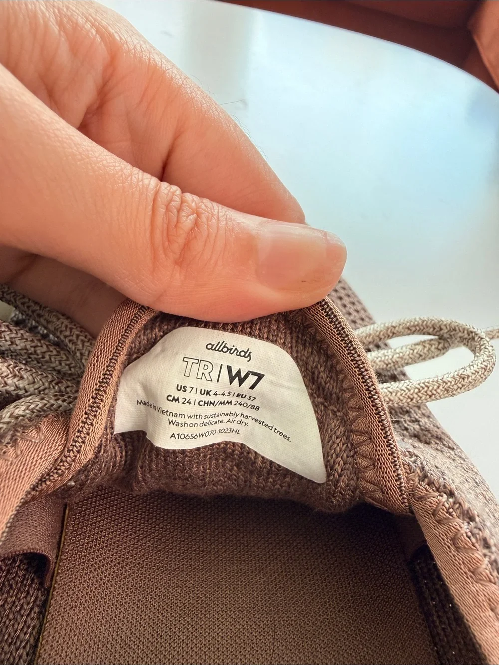 Women’s Allbirds Tree Runners — Hazy Cocoa (Stony Cream Sole)